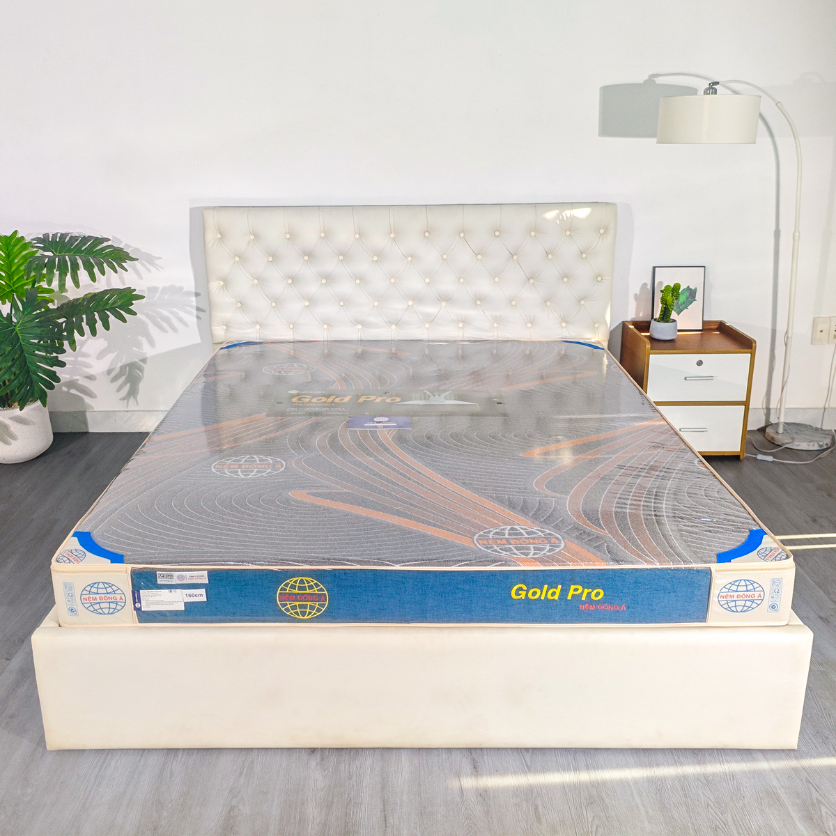 nệm đông á gold pro 2025 bao keo