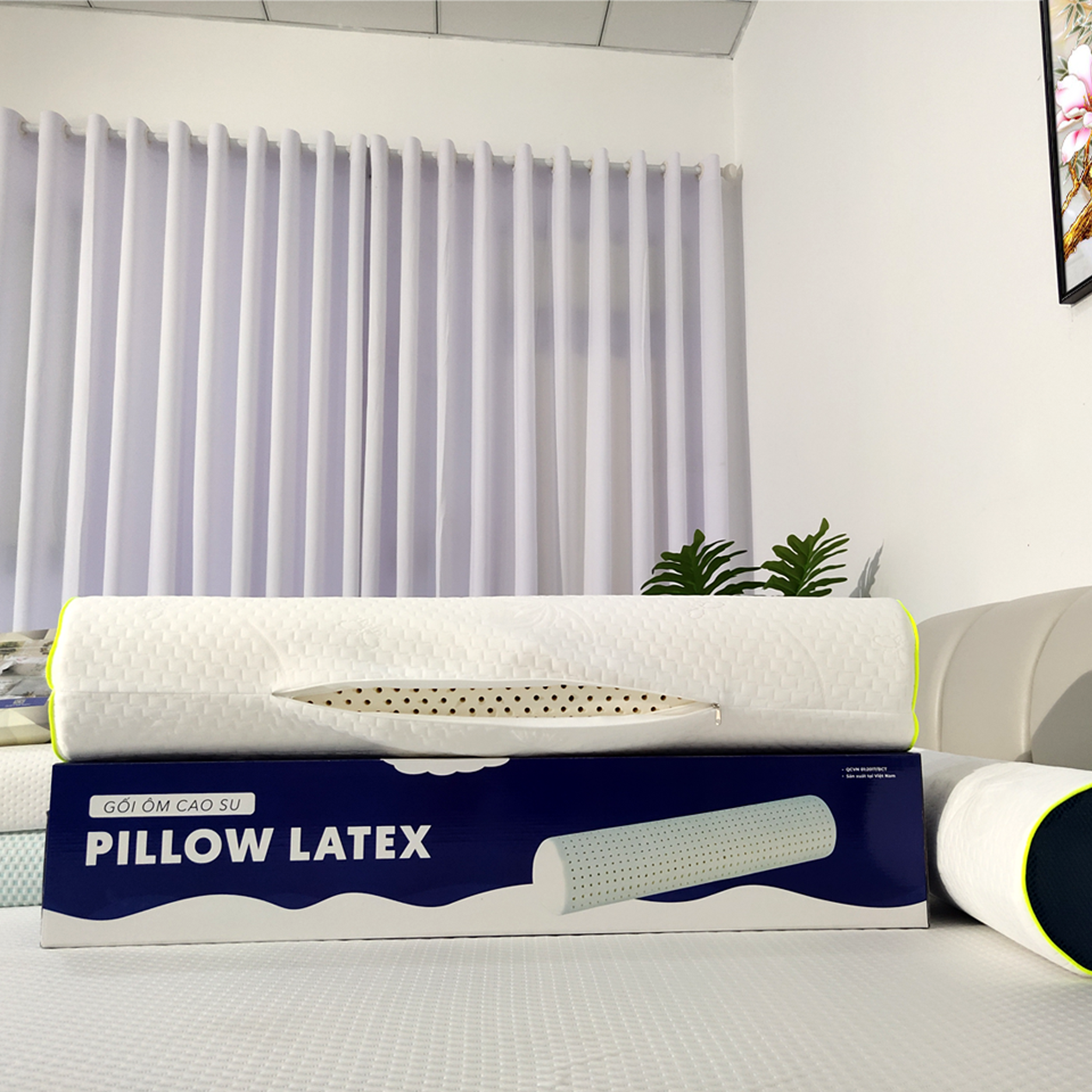 gối ôm thiên nhiên đông á 2