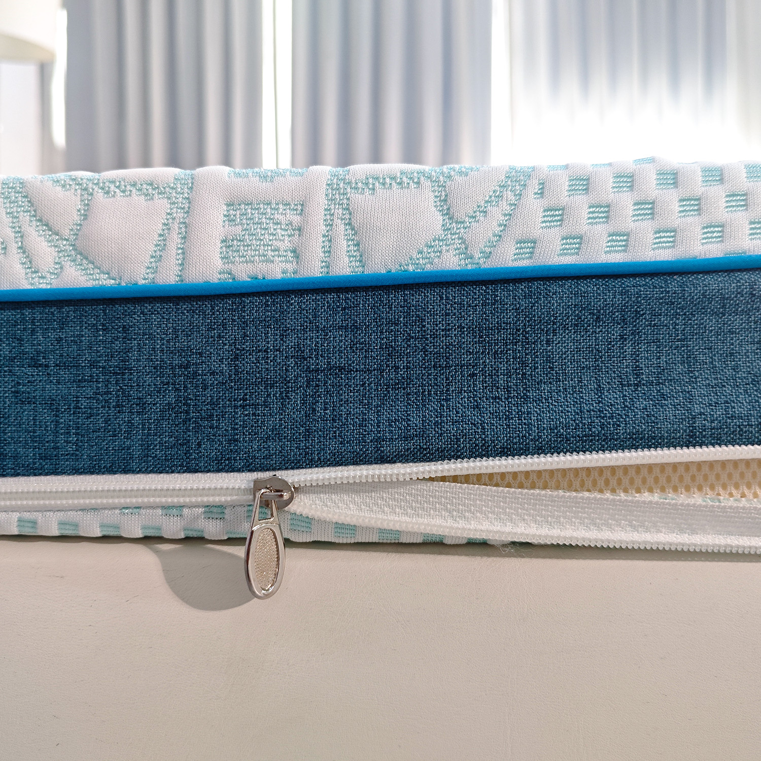 nệm cao su thiên nhiên đông á diamond chính hãng 8