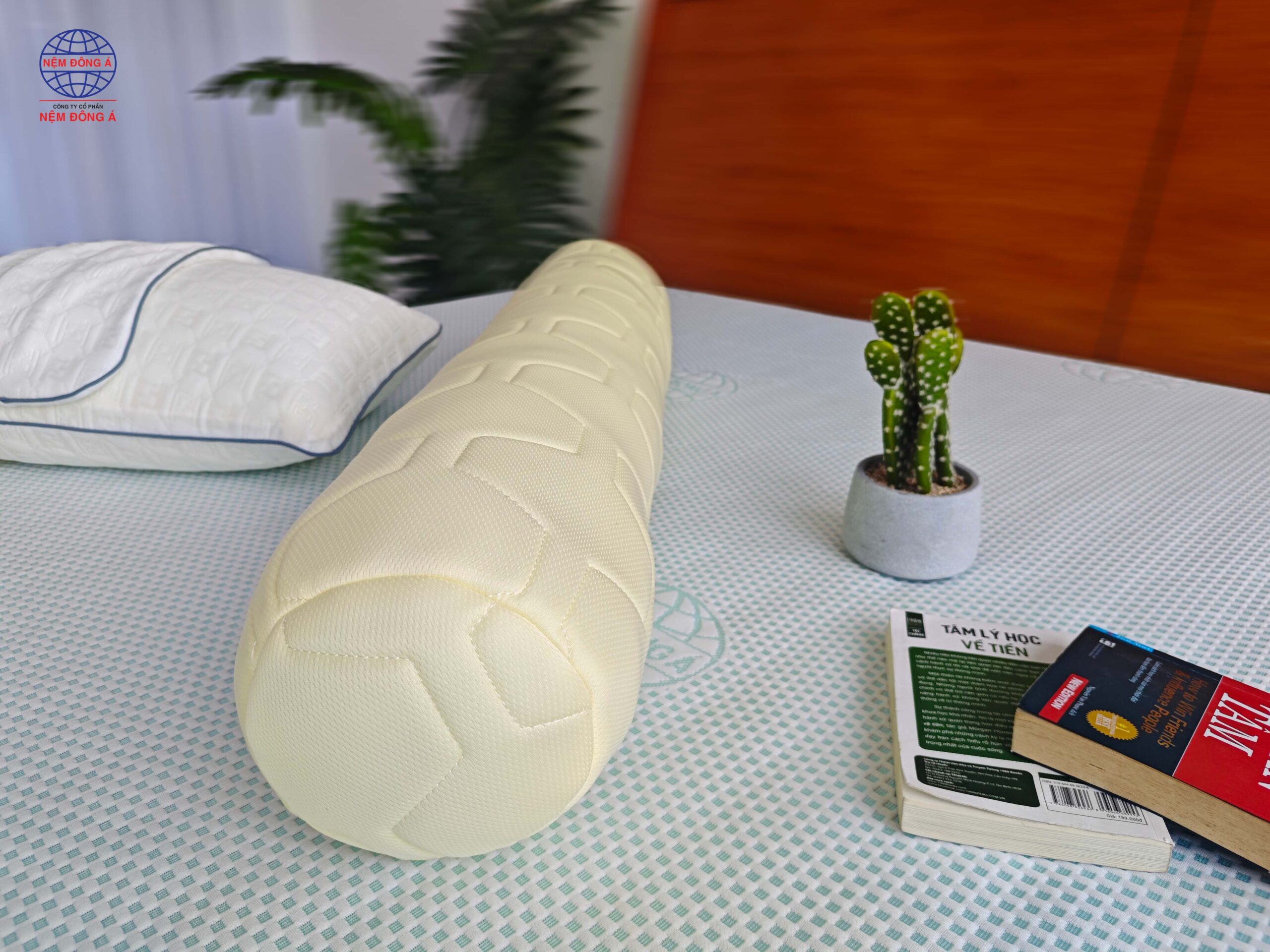 gối ôm happy bên trong Gối cao su non happy pillow