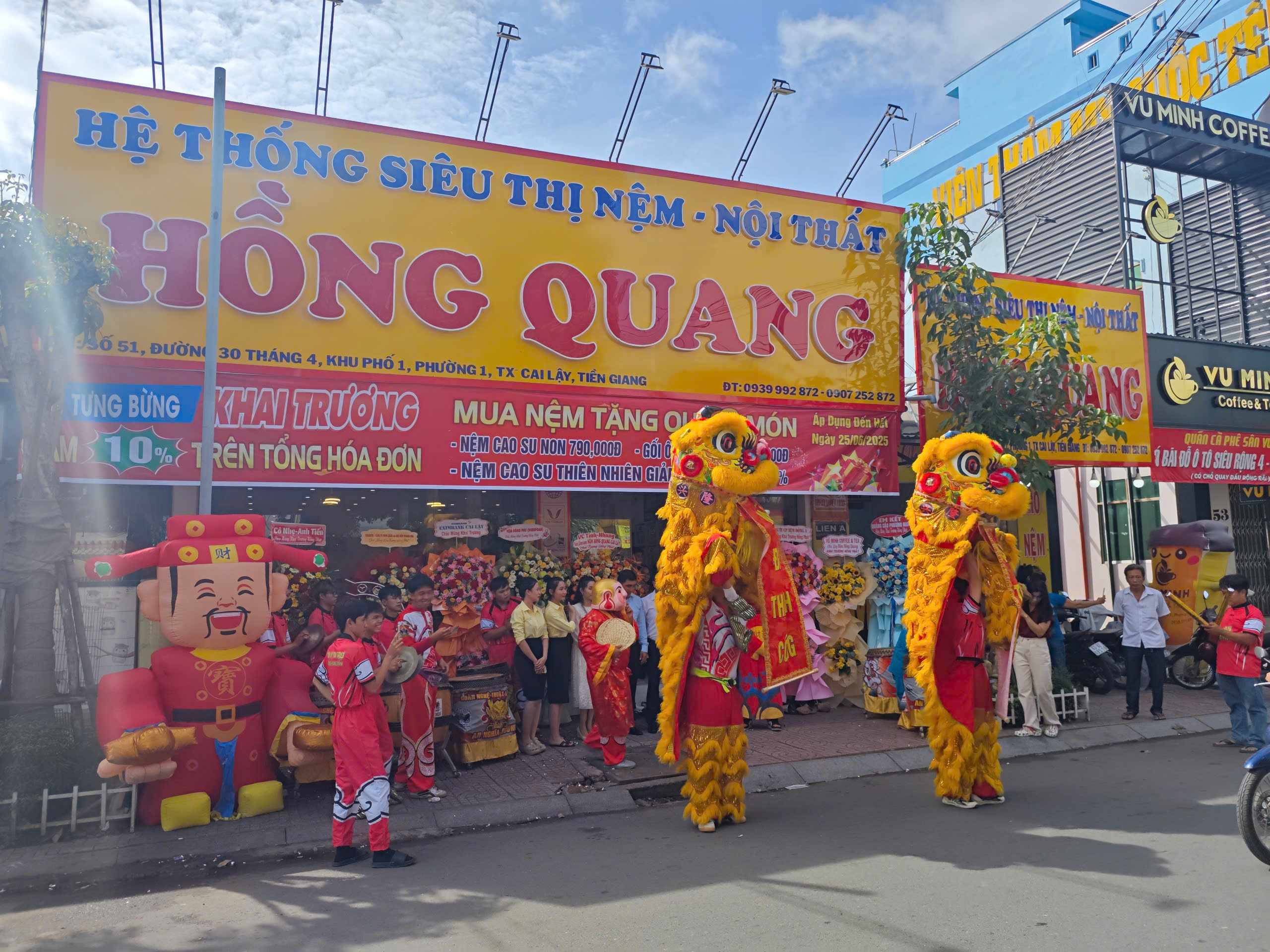 Hệ thống Siêu thị Nệm Nội thất Hồng Quang